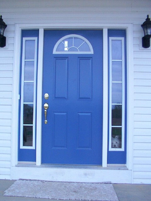 april25doordog.jpg